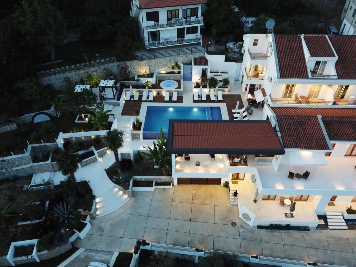 Apartments Secret Garden Ulcinj Exterior photo